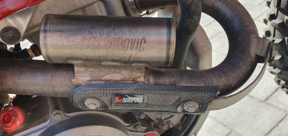 Honda CRF 250 w dobrym stanie