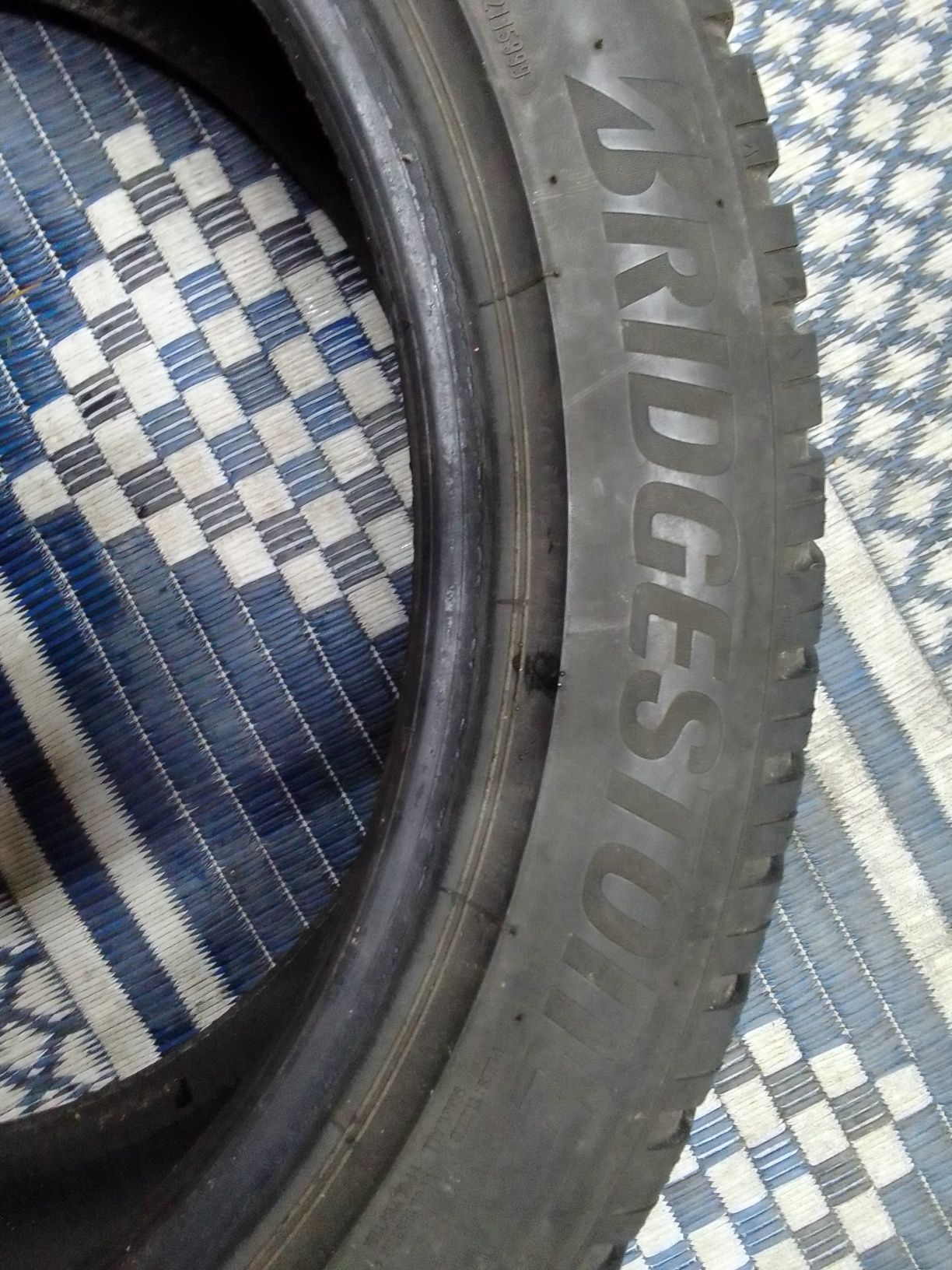 Opona zimowa 235/45r18 BRIDGESTONE 2020r 6mm