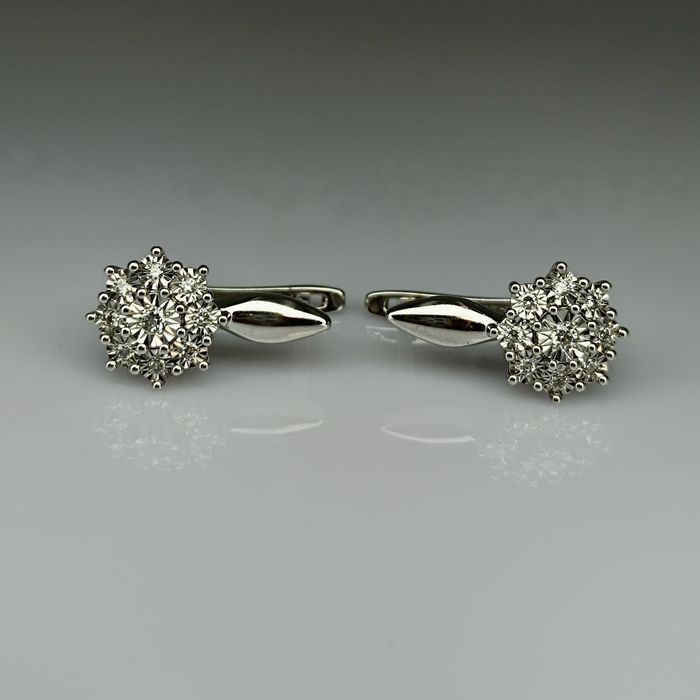 Серьги из белого золота 585 пробы с бриллиантами