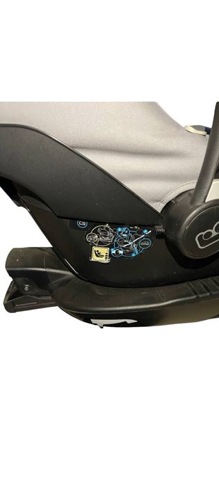 Автокрісло Maxi-Cosi з базою