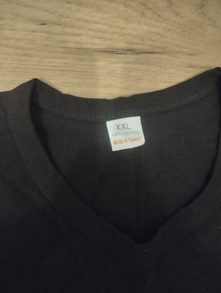 Podkoszulek męski. XL. Nowy