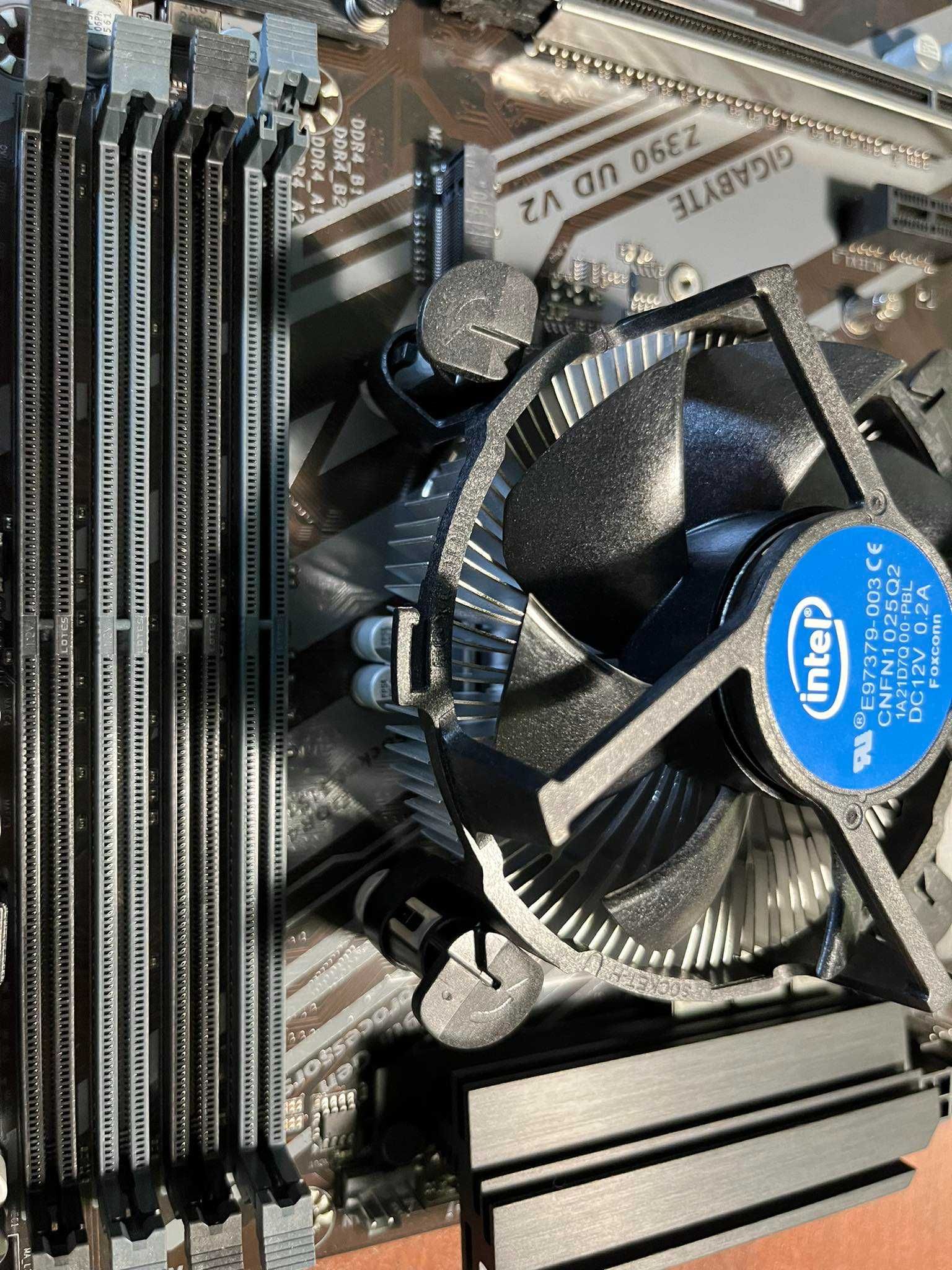 Gigabyte Z390 UD V2 + Intel Pentium G5420 3.8GHz