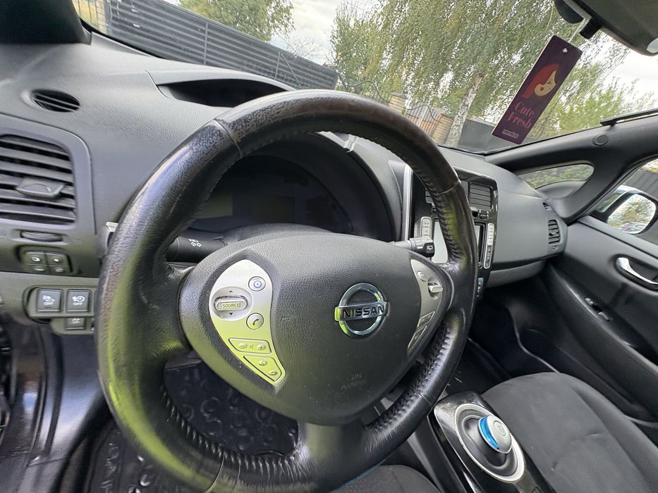 Nissan Leaf 2014