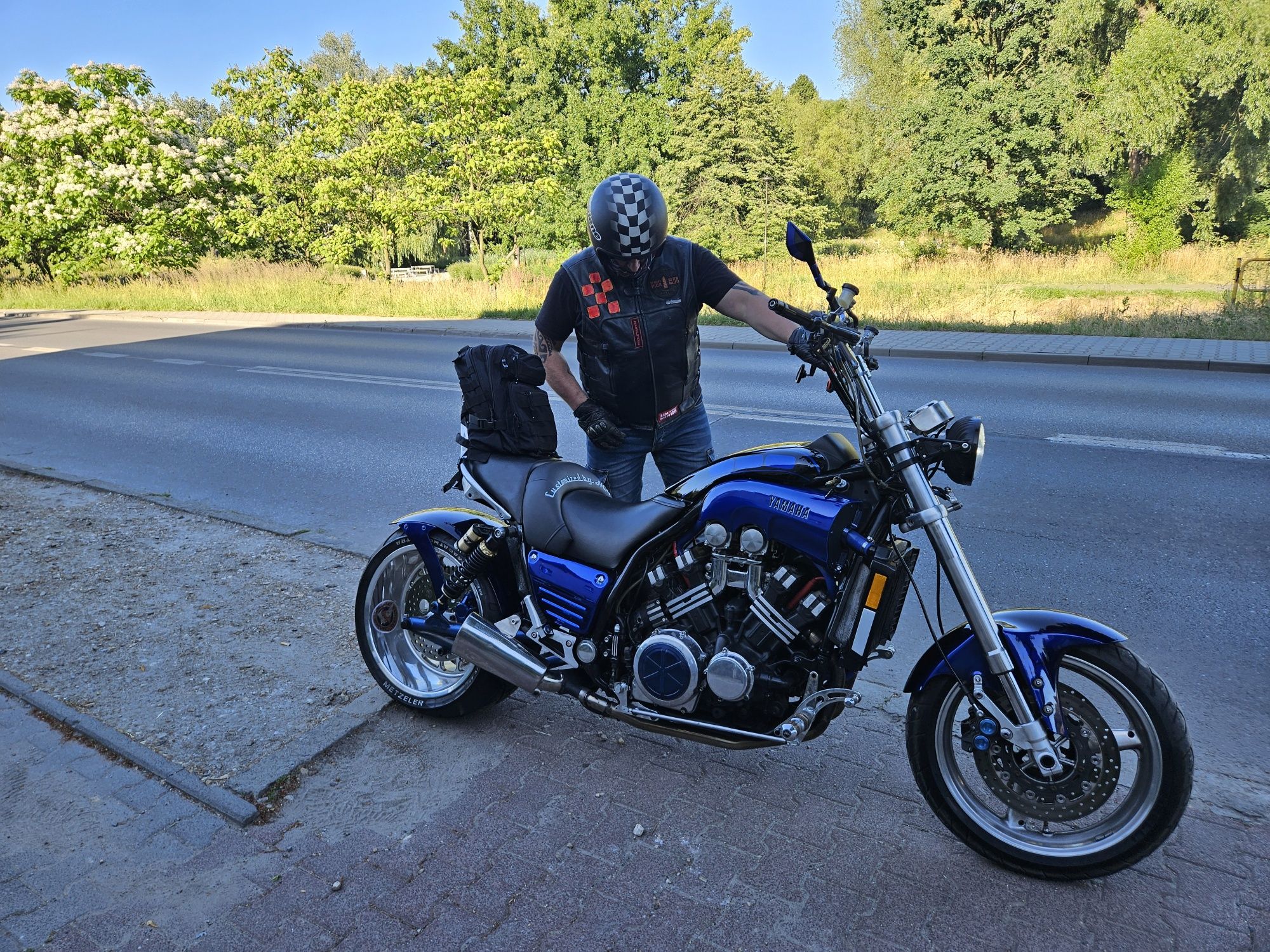Yamaha v max 1200 custom