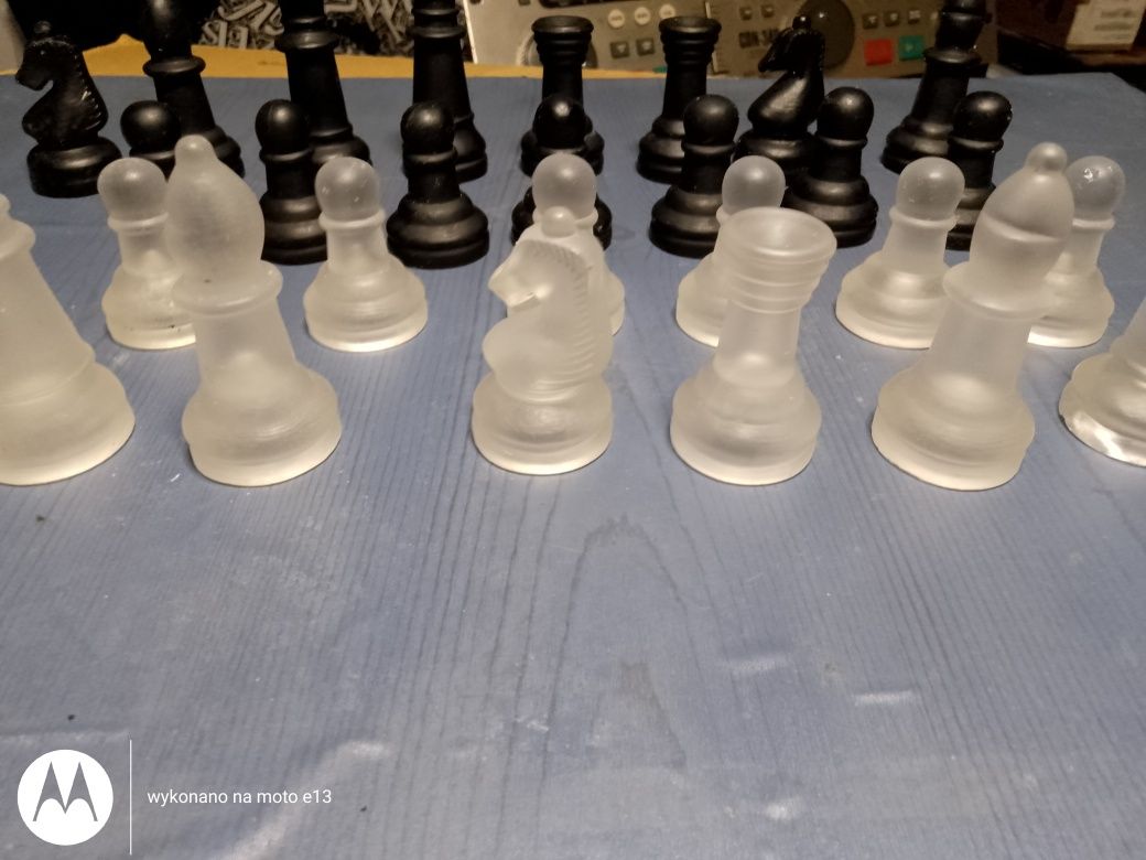 Porcenowe figurki szachowe