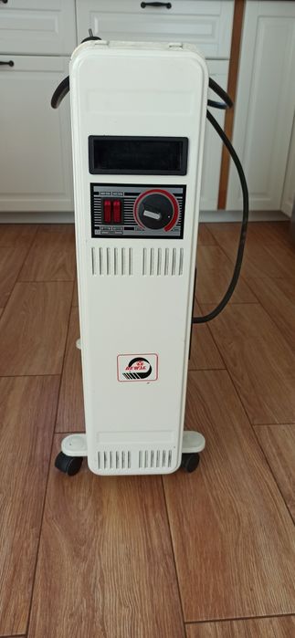 Grzejnik elektryczny olejowy 2000 W