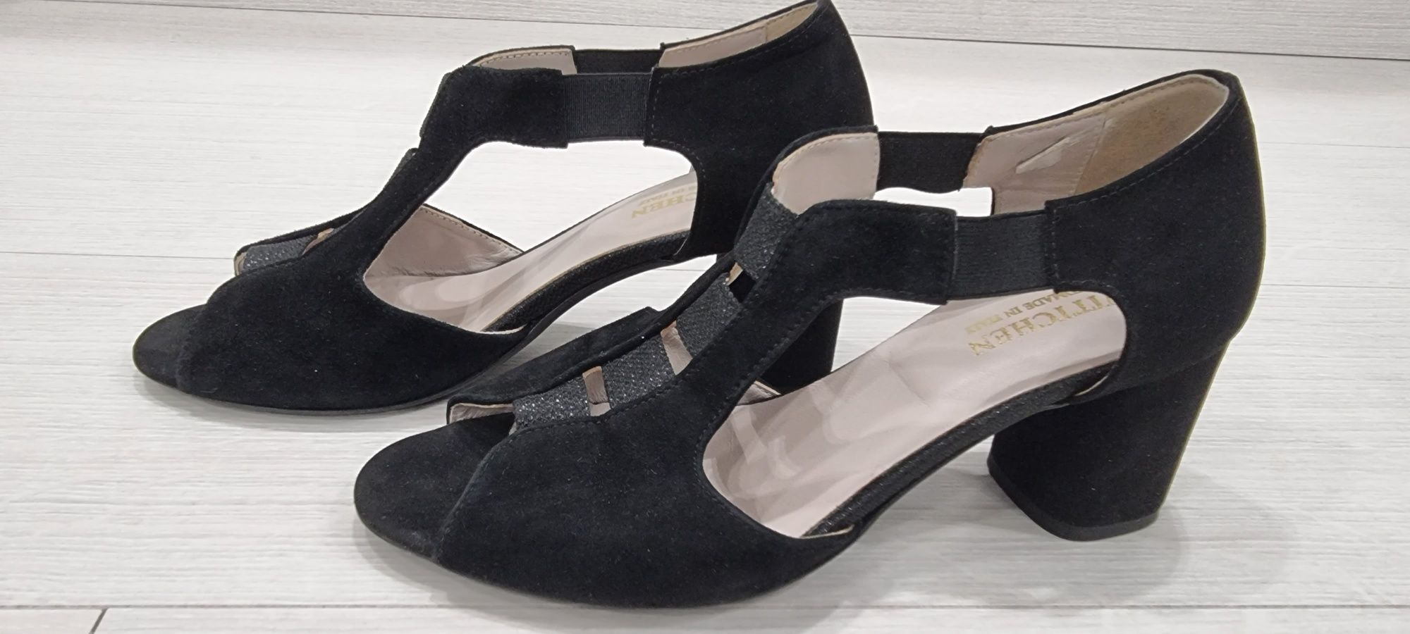 Buty czółenka Wittchen nowe okazja