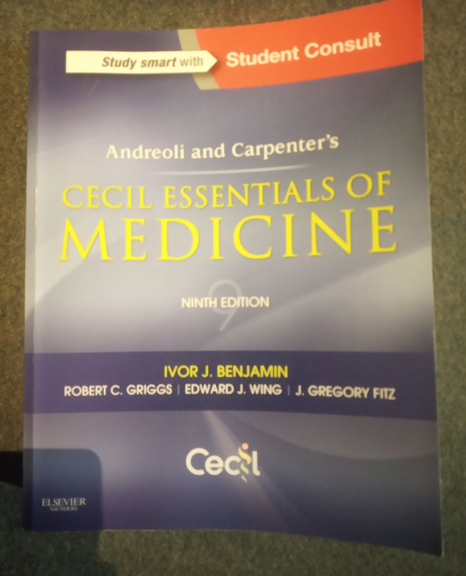 Livro Cecil Essentials of Medicine