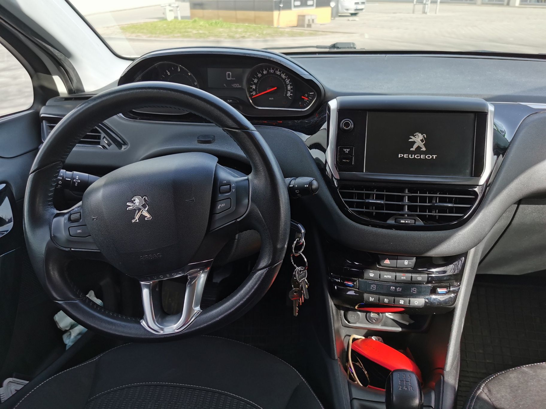 Peugeot 208 start&stop E-hdi 1.6