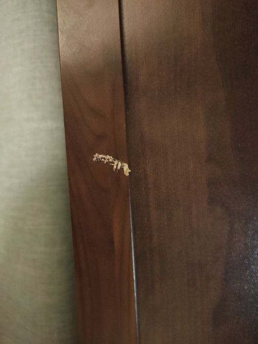 Roupeiro Brussali IKEA castanho