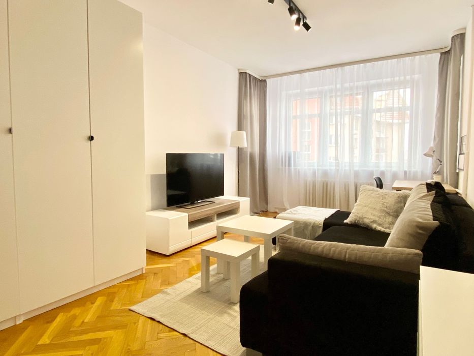 SZCZEPIN, Centrum,  przestronne 2 pokoje