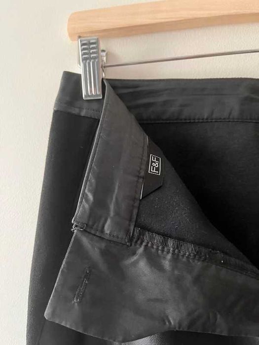 Czarna spódnica eco skóra midi ołówkowa do kolan F&F S 36 M 38