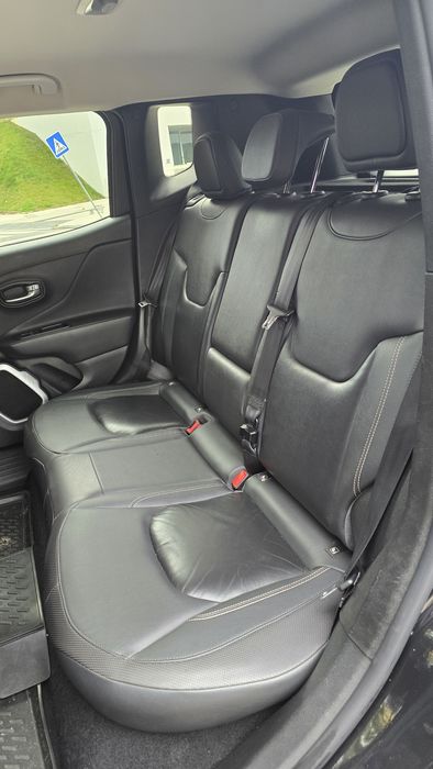 Jeep Renegade Limited 1.6 Diesel • Excelente Estado • Muito Econômico