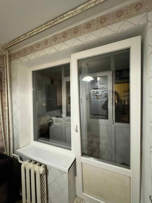 Продам 2-х.кім.на Шептицького(центр міста)