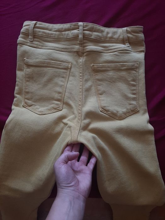 Жіночі джинси Zara