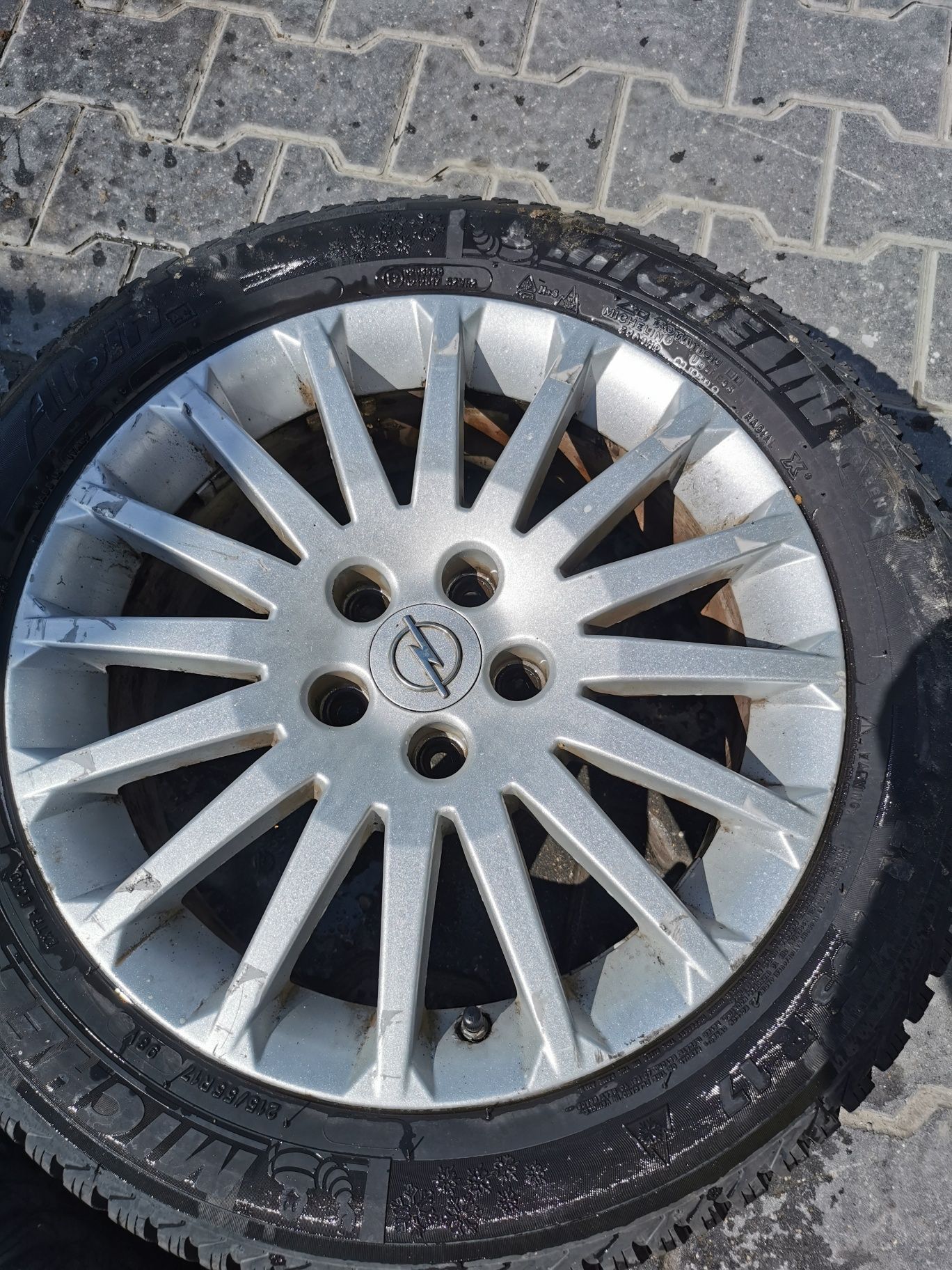 Opel Vectra c alufelgi 17`6x115