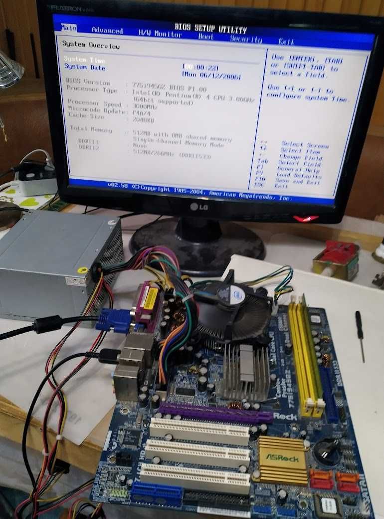 Материнська плата ASRock  s775 P з прцессором 3 ГГц з відео