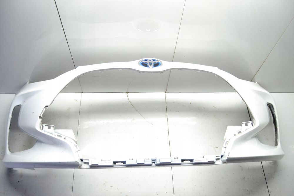 toyota yaris iv 4 2019- zderzak przód