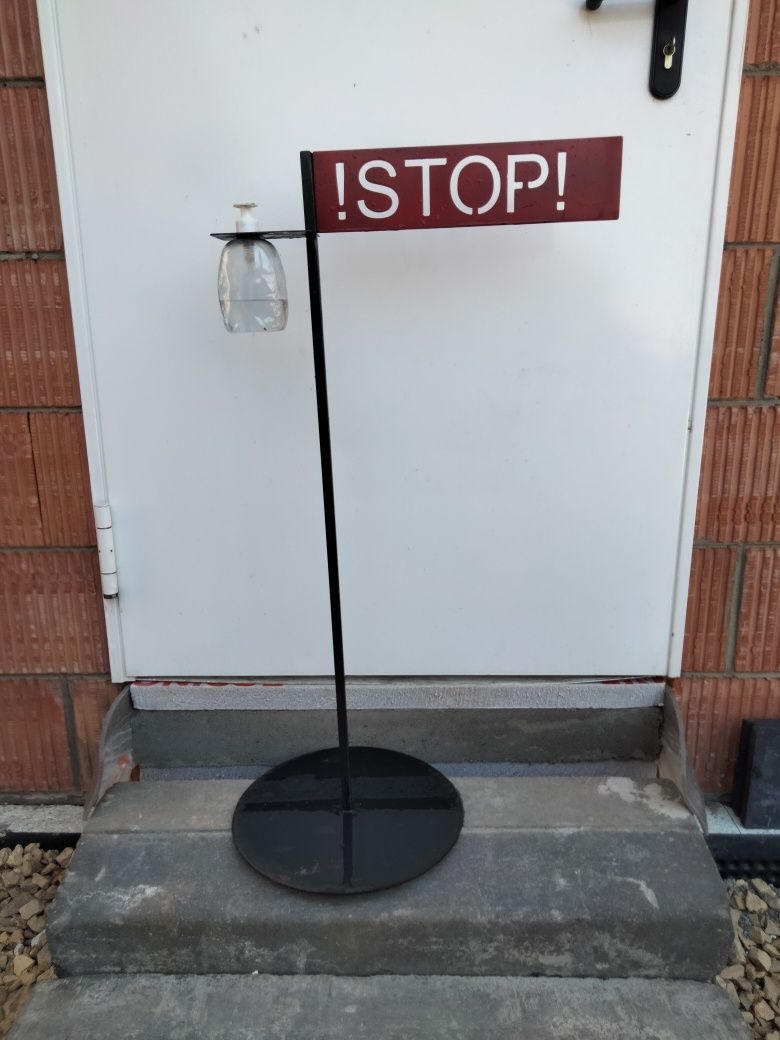 Napis wejście stop z dozownikiem baner