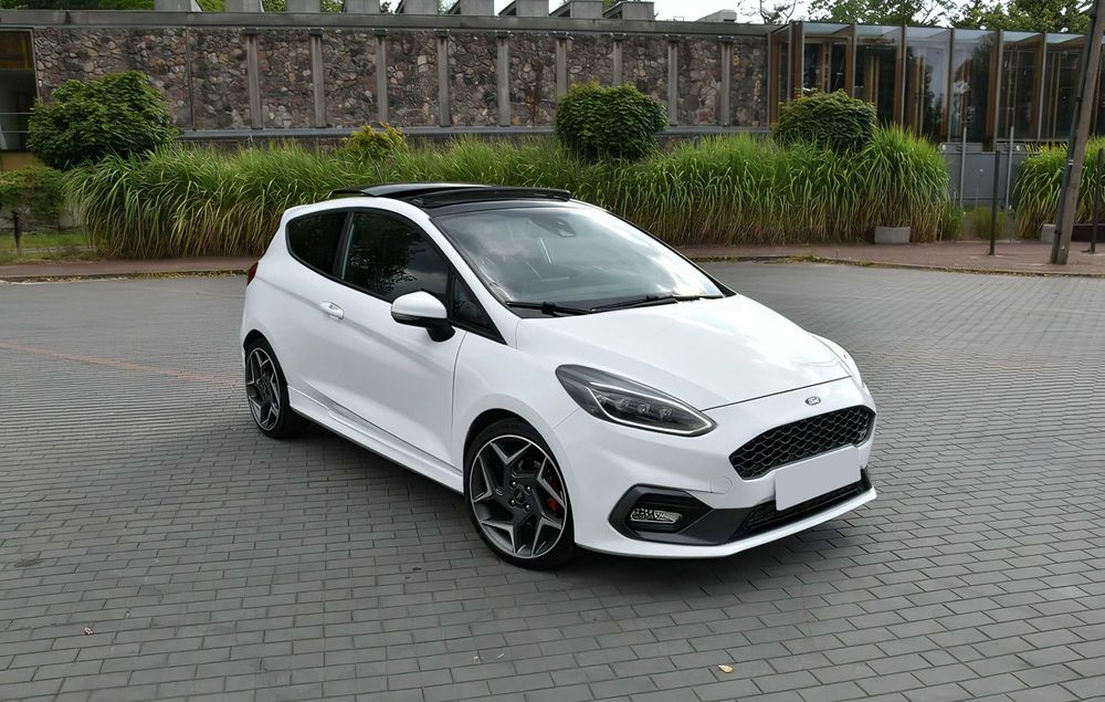 Ford Fiesta      2020