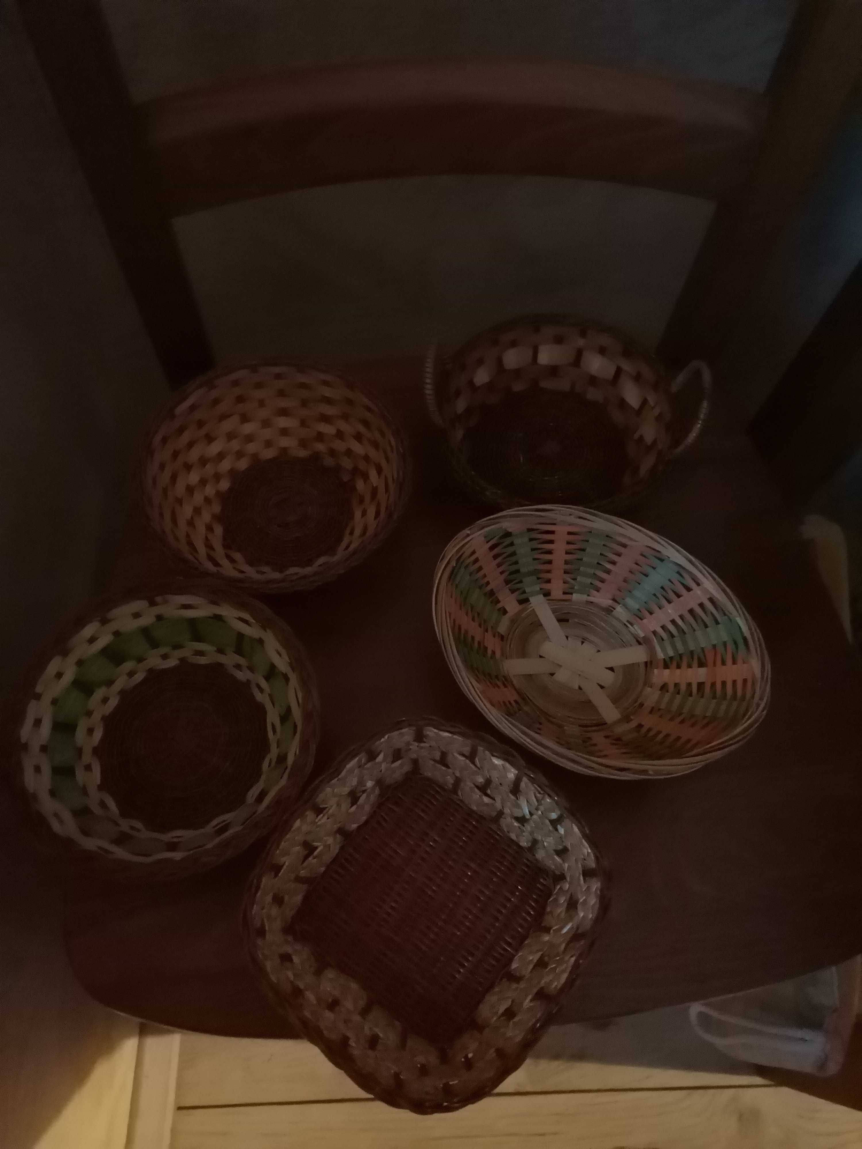 Koszyczki wiklinowe