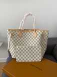 Torebka Louis Vuitton Neverfull MM biała kratka kremowy środek skóra