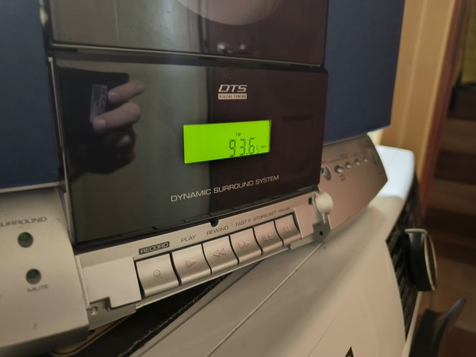 Sprzedam radio używane brak pilota