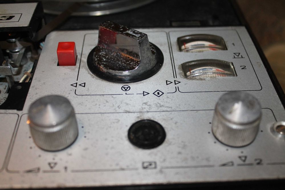 магнитофон Маяк 203