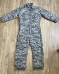 Комбінезон зимовий армії США Made in USA розмір Medium-Short