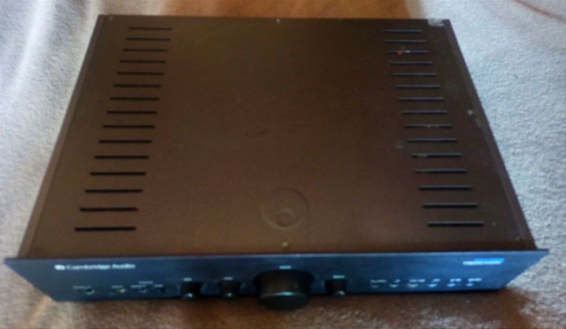 Cambridge Audio 640a V2