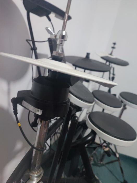 Bateria electronica roland TD1K