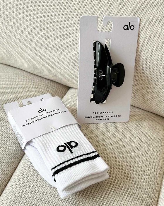 Alo Yoga skarpetki unisex białe | model Half-Crew | nowe oryginalne