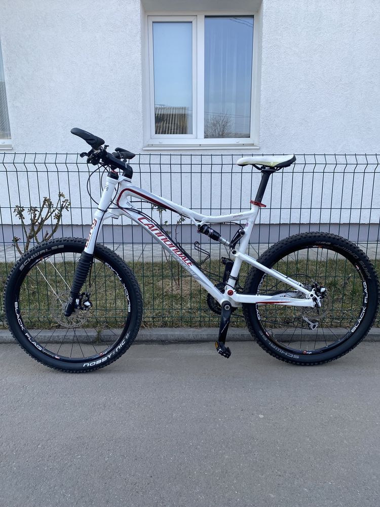 Велосипед Cannondale