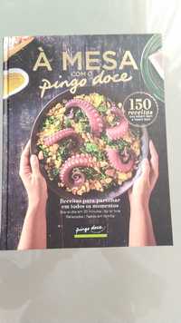 Livro de culinária Pingo doce Á Mesa