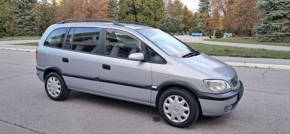 Opel Zafira 2005