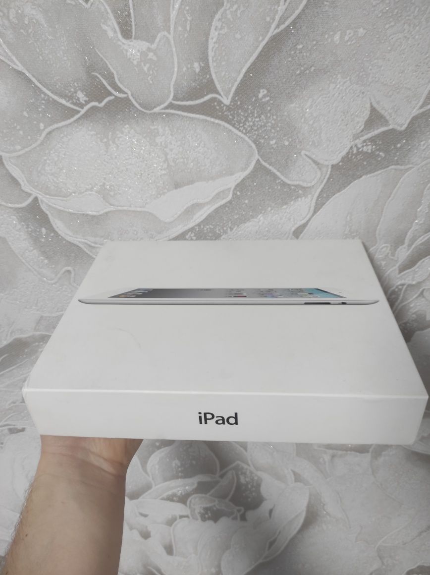 Продається iPad 2