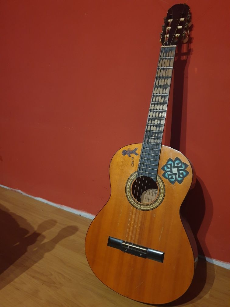 Vendo guitarra acústica + viola clássica