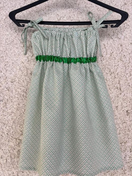 Vestidos menina feitos por mim,algodão serve dos 6 m  a 3 anos