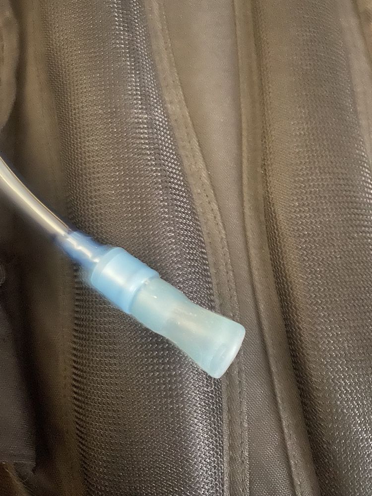 Nowy plecak camelbak H2O