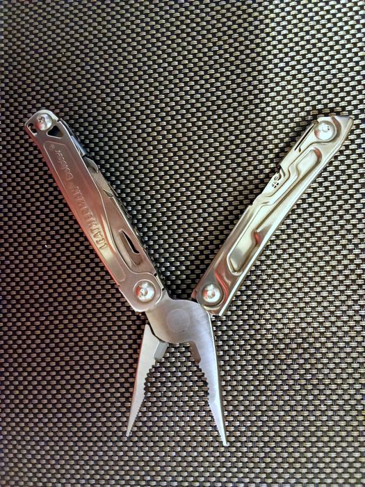 Leatherman Bolster Multitool