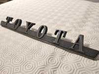Emblema/Legenda/ Símbolo Toyota Corolla KE20 Mala