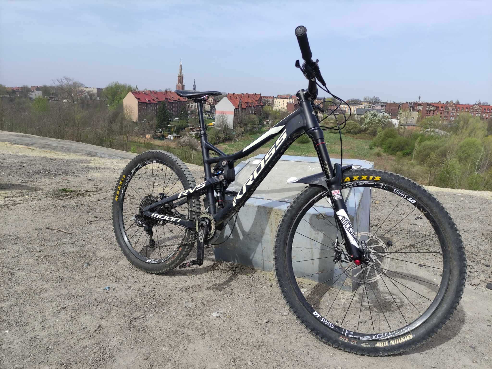 ENDURO Kross Moon 3.0 L Renthal ROCK SHOX Pike GX X0