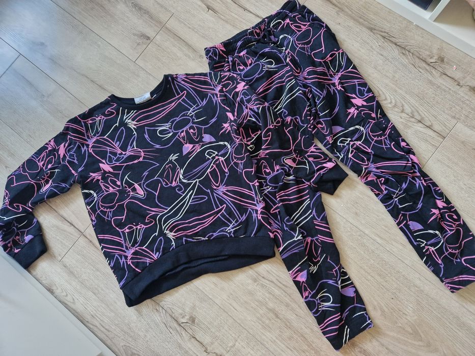 Dres dziewczęcy 158