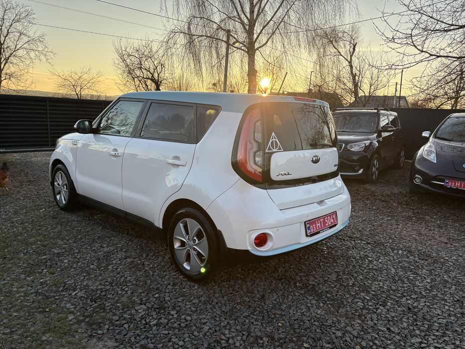 Kia Soul EV 2015