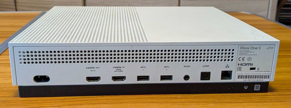 Konsola Xbox One S