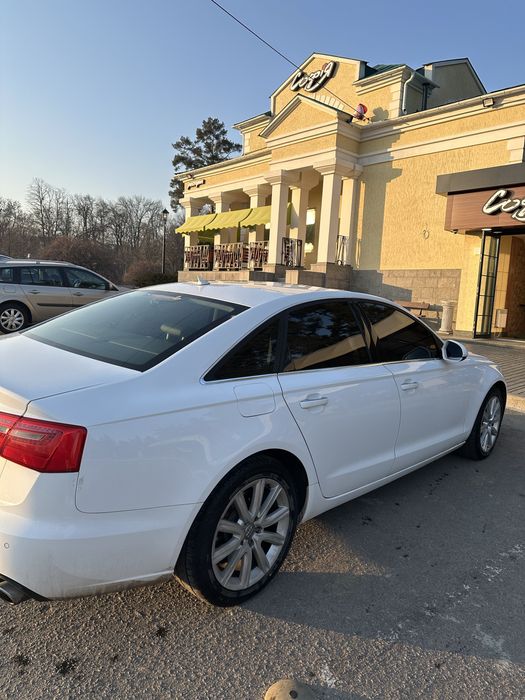 Здамо в аренду автомобіль AUDI A 6