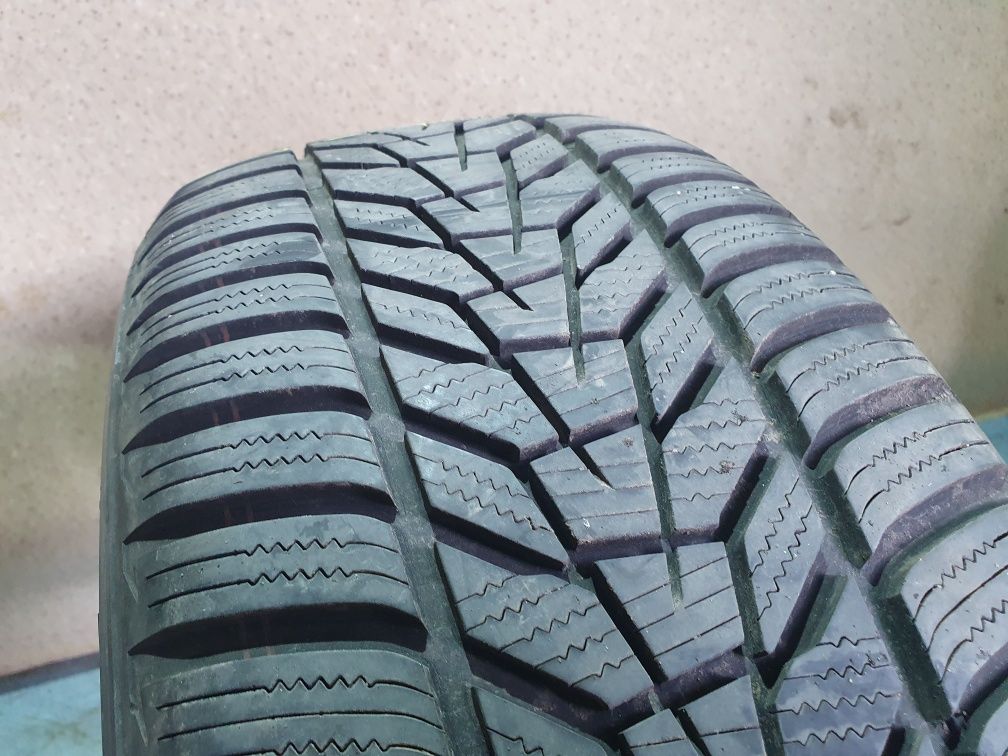 Hankook Winter I Cept Evo 3 225/50R17