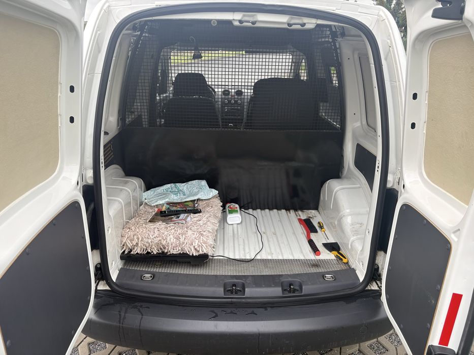 Caddy 15r 1.6 tdi okazja beb stan