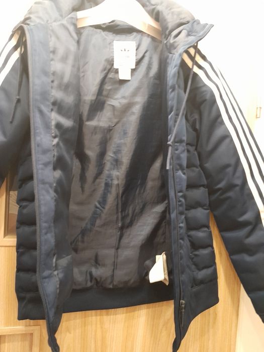 Adidas kurtka zimowa z kapturem