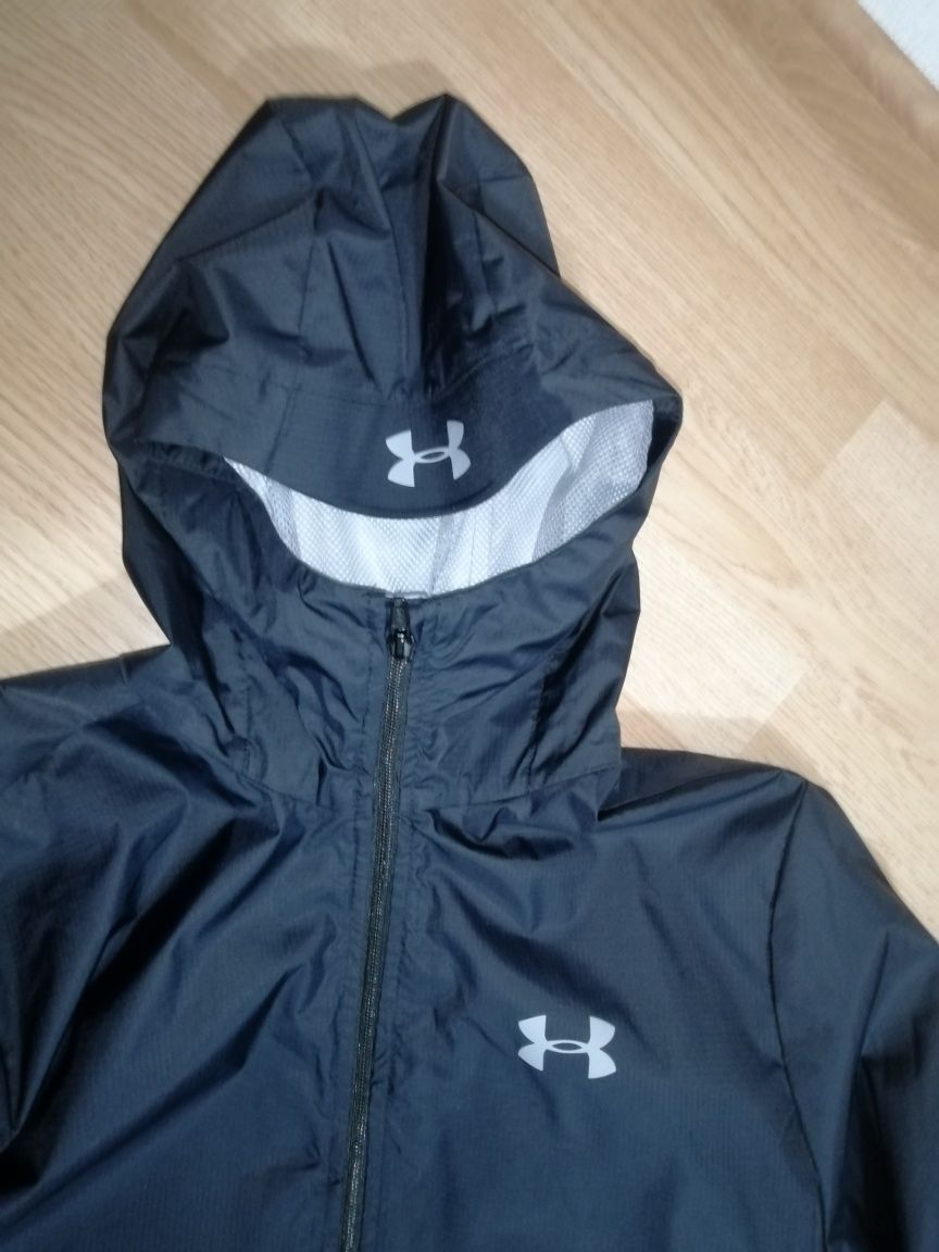 Чоловіча куртка вітровка Under Armour size S